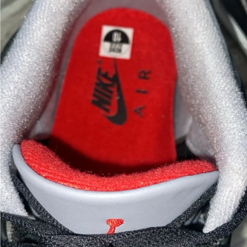 Cement 3s - Picture 2 of 5